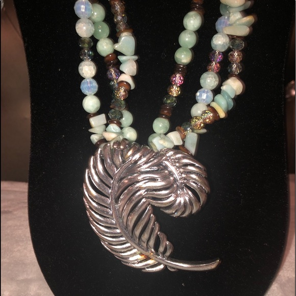 Luxurious Jade & Jasper Italian made necklace set! - Picture 3 of 6